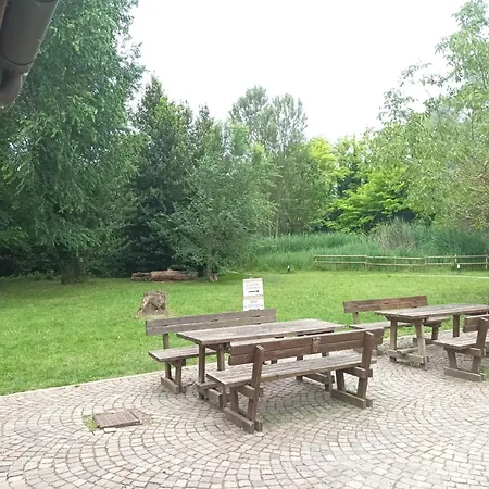 Isola Della Cona - Riserva Naturale Foce Dell'isonzo Гостевой дом *